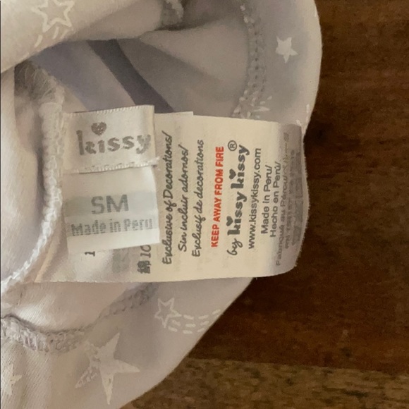 Never worn KISSY KISSY
Starry Sky Knotted Baby Hat - Picture 3 of 6